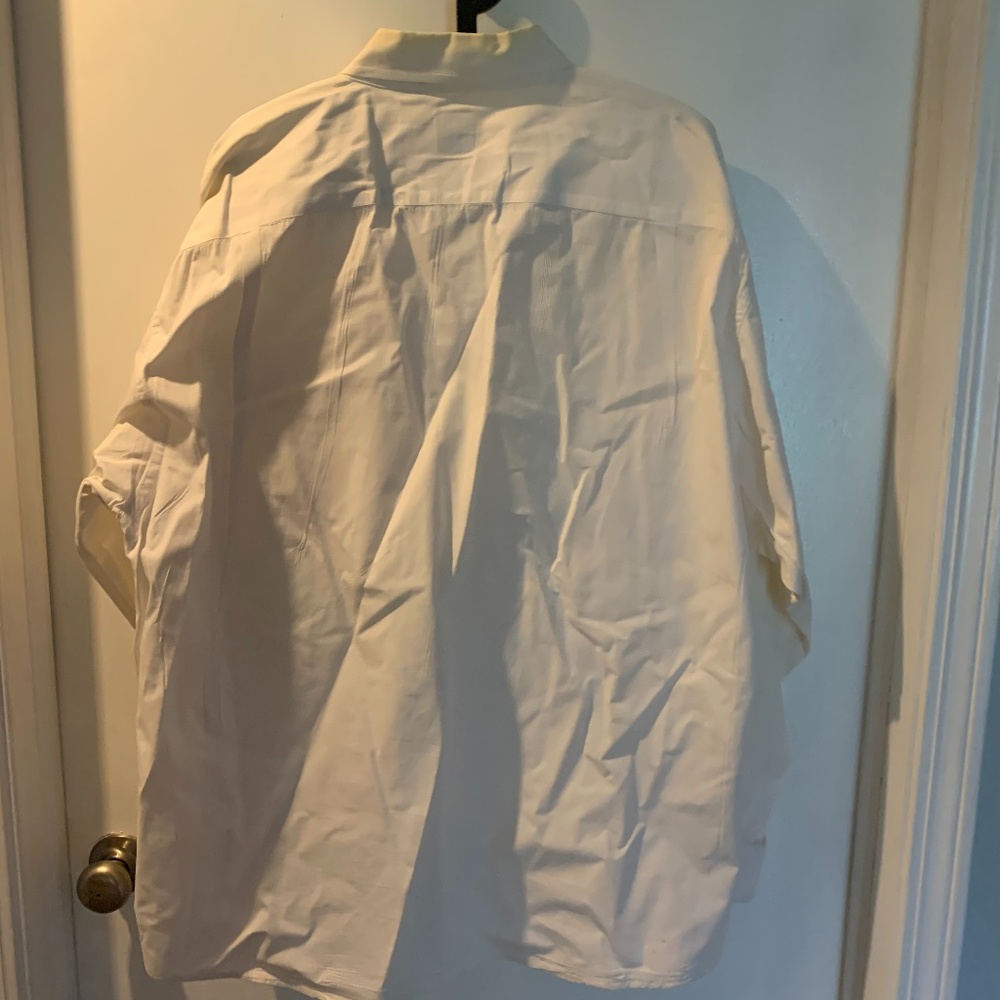White Gap Button Up - Picture 3 of 3